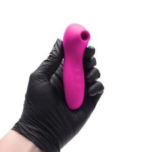 Vibrador de Pulsação Recarregável na mão